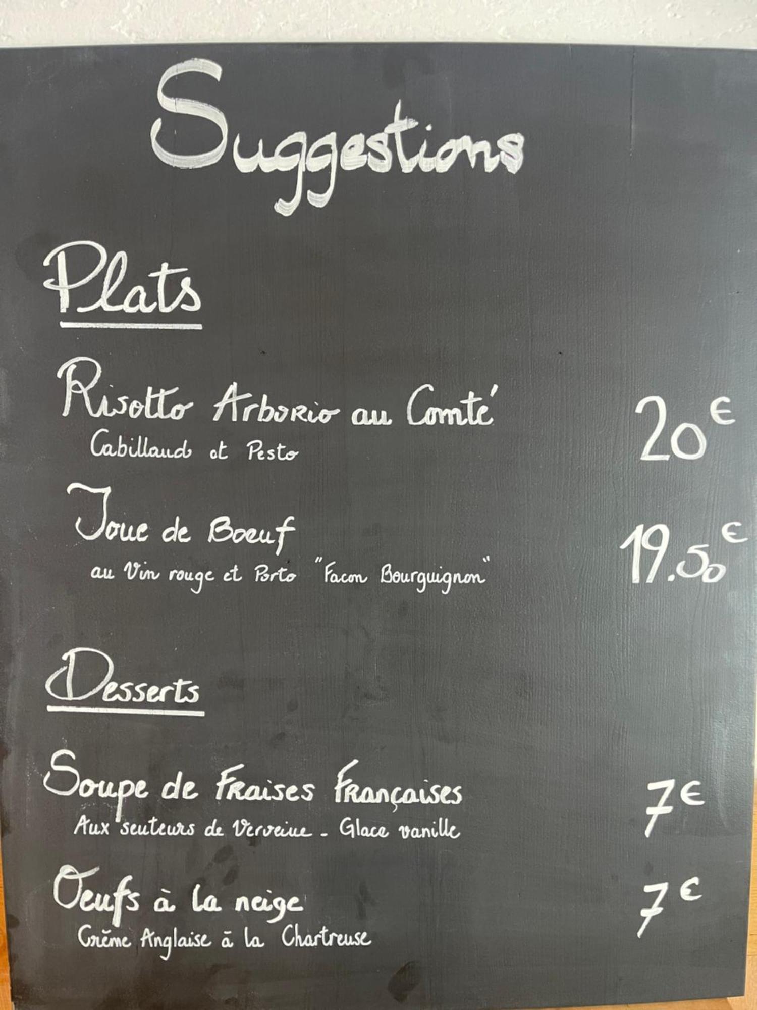 Hotel Restaurant La Ferme Du Père François Les Rousses